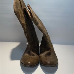 Faded Glory Brown Heeled Boots with Slouchy Design